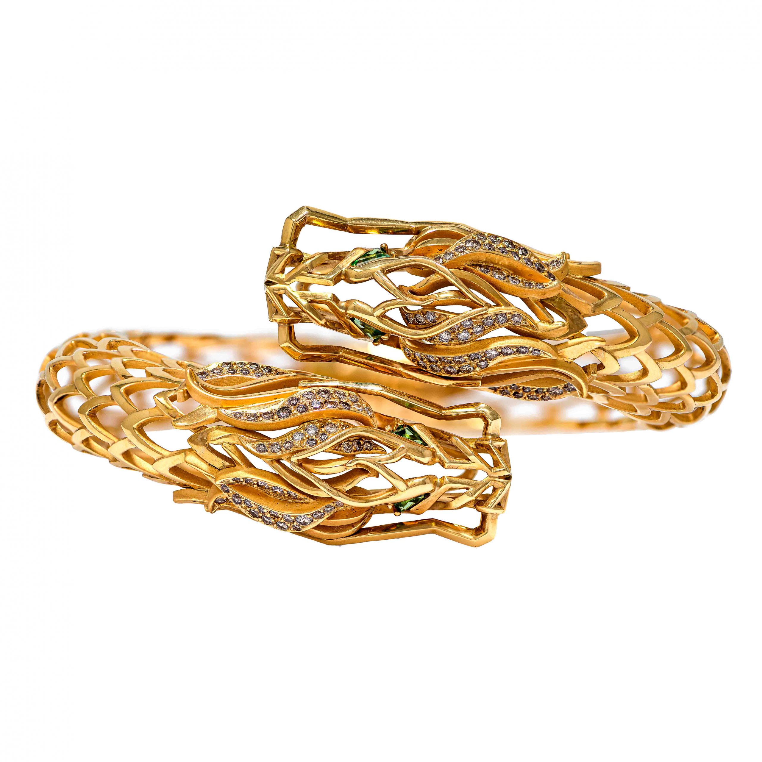 Carrera y Carrera 18Kt Gold Intertwined Lovers Bracelet with 73 Carat  Diamonds at 1stDibs  carrera y carrera bracelet