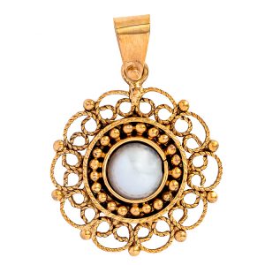 Yellow gold 9kt pendant with Pearl